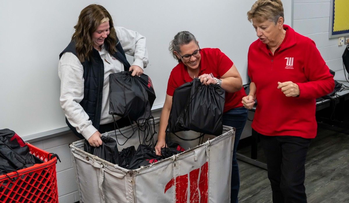 Lagonda Elementary Received 375 Bags